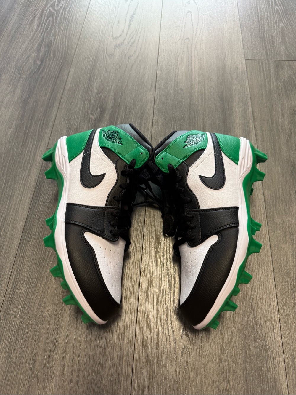 Nike Men’s Air Jordan 1 Mid TD Mens 9.5 Lucky Green Football Cleats FJ6805 003